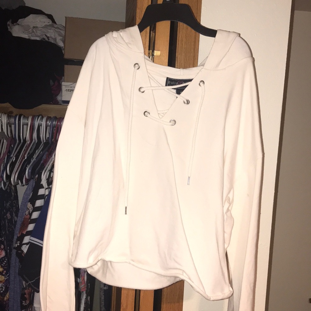 Cropped cream colored sweatshirt